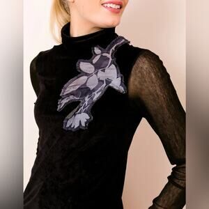 NWT JESSIE LIU Silk Velvet Mock Neck Blouse With Appliqué Size Medium Black